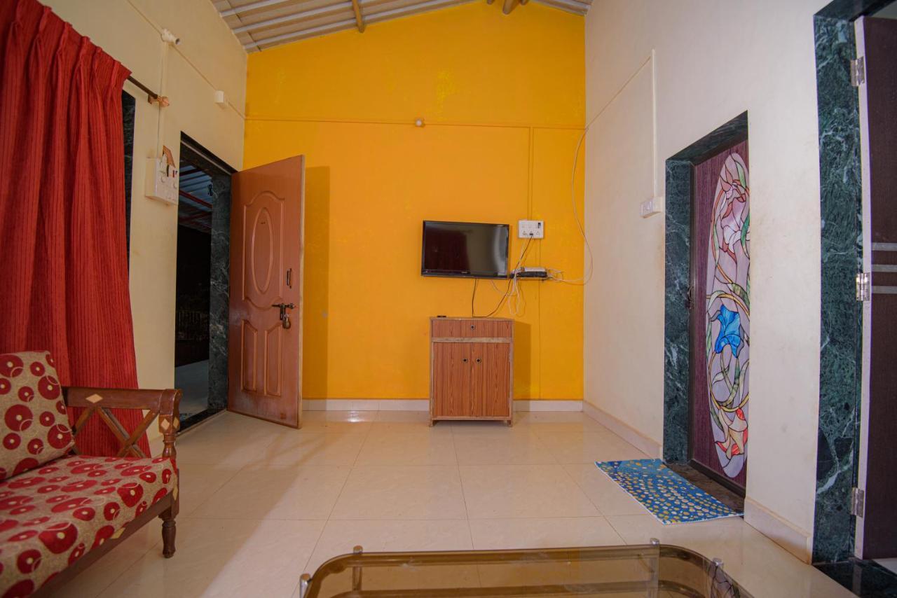 Prajakta Rest House Alibag Exterior photo