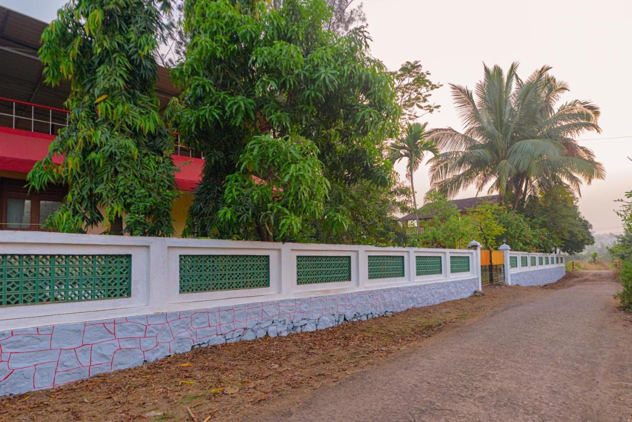Prajakta Rest House Alibag Exterior photo