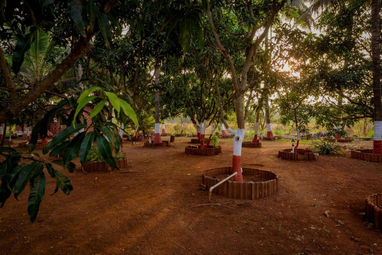 Prajakta Rest House Alibag Exterior photo