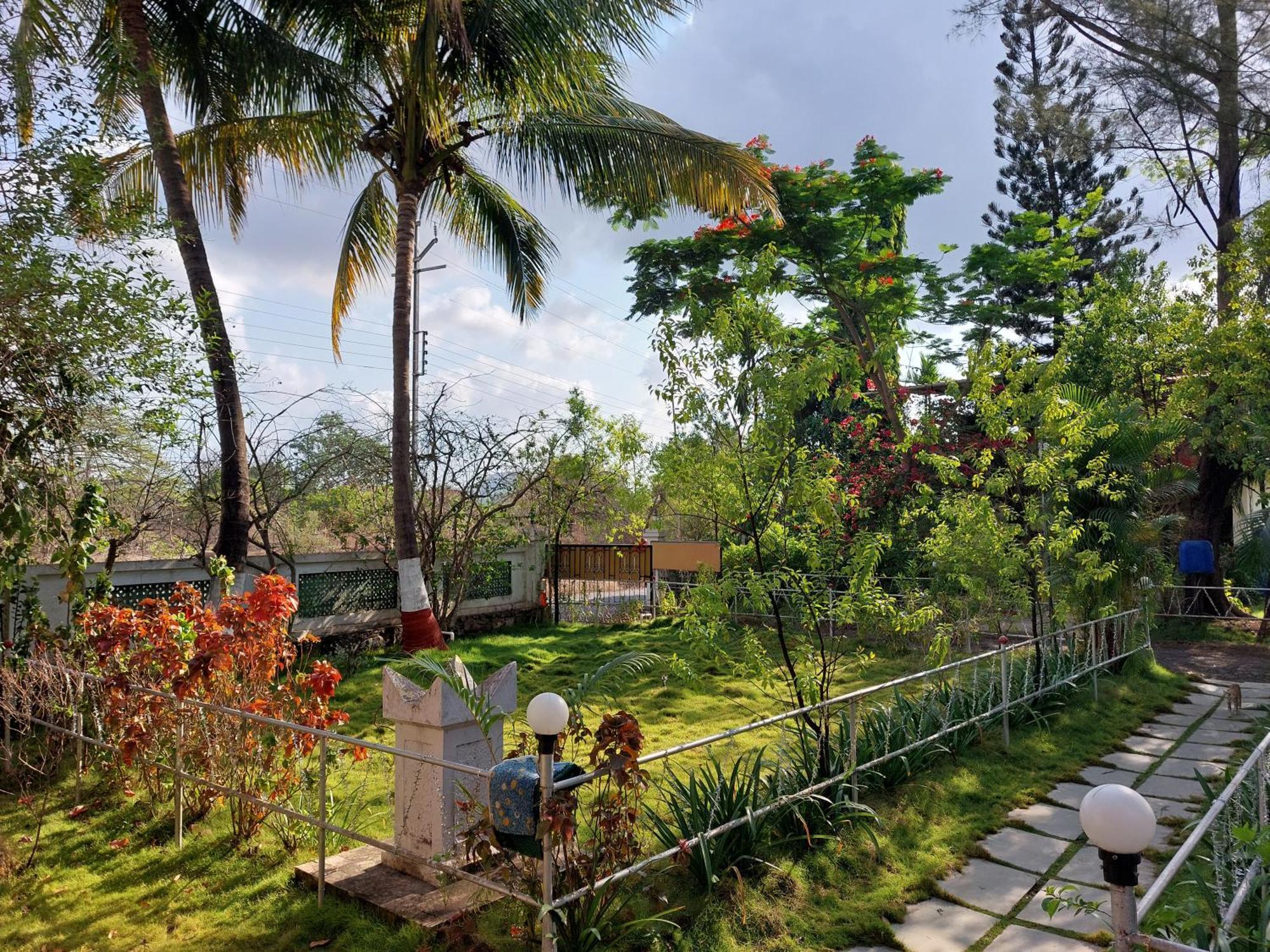 Prajakta Rest House Alibag Room photo
